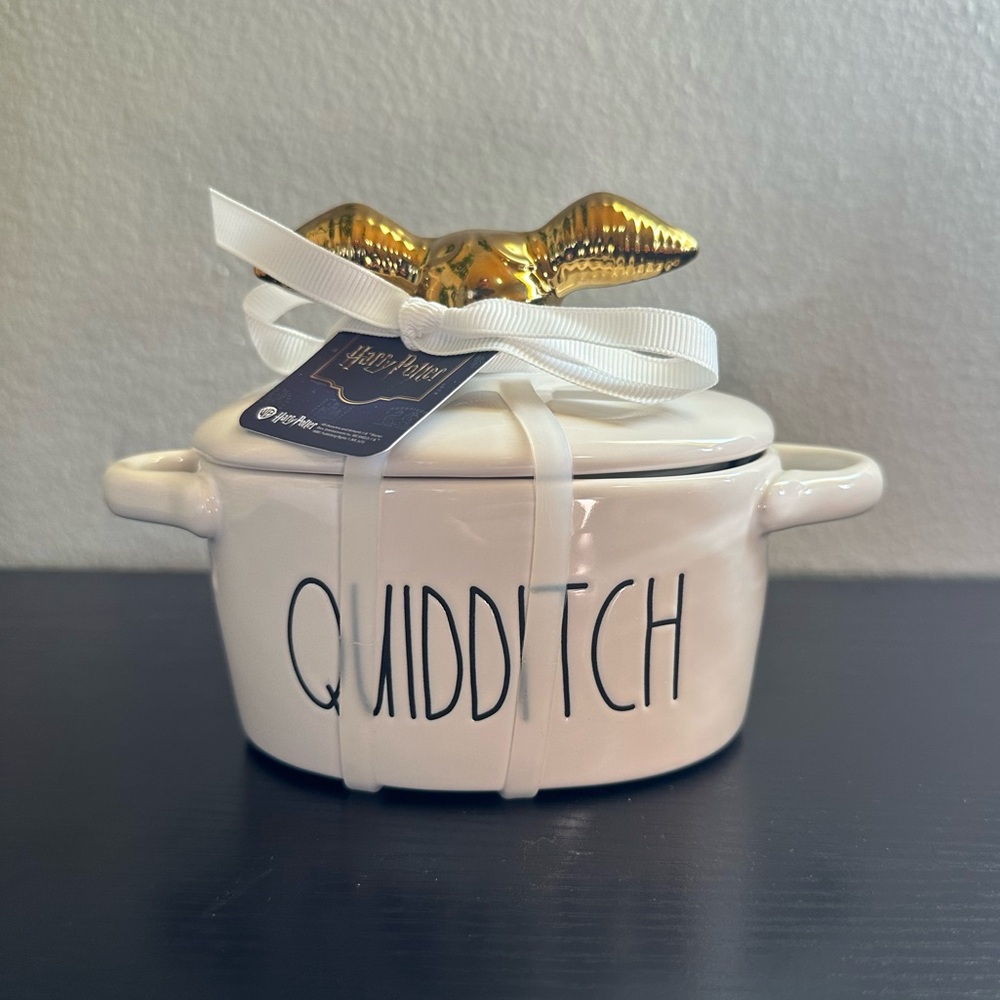 NWT Rae Dunn Quidditch Harry Potter Ceramic Baking Dish / Container
